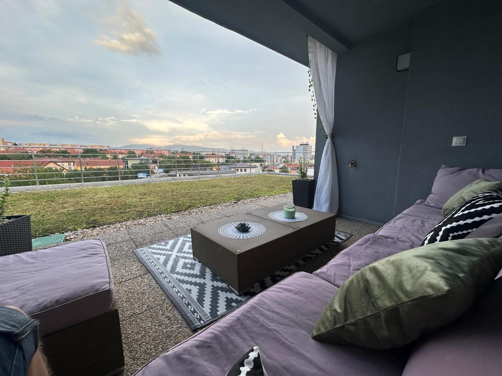 Panorama Apartments Presov Exterior photo